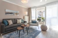 One-Bedroom Apartment with Balcony