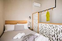 Maisonette One Bedroom Sea View with Hot Tub, Zoe