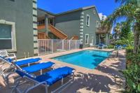 2 Bed 2 Bath 1st Floor Condo By Beach w Pool - B&B South Padre Island