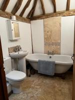 Charming picturesque cottage - nr Tenterden & Rye, pets welcomed - B&B Rolvenden
