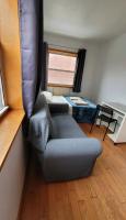 B&B Queens - Cozy large room in convenient location near Manhattan by train - Bed and Breakfast Queens