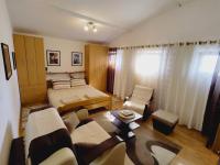 B&B Novi Banovci - Apartman Orhideja - Bed and Breakfast Novi Banovci