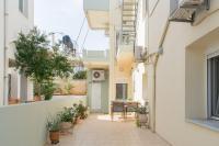 Blue Iris: Stylish apartment just 10 minutes walk from Old Town Chania - B&B
