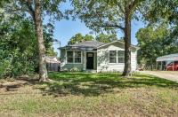 The Green Emerald - B&B Brenham