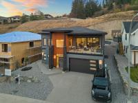 Above It All - Upper Suite, Close to Ski Resort - B&B