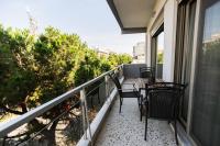 AEGLI Central Luxury Apartment - B&B Alejandrópolis