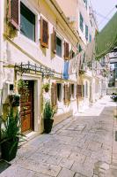 Via Porta Raimonda (Luxury central detached house) - Chambres d’hôtes Grevedianá