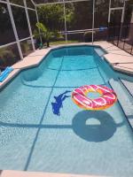 B&B Kissimmee - Luxury villa close to city yet very serene/private - Bed and Breakfast Kissimmee