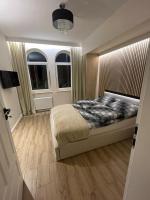6 OSOBOWY apartament PREMIUM w KAMIENICY - CENTRUM - B&B