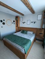 Pine & Wine Sauna Apartment - B&B Pamporovo