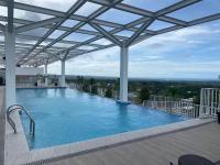 The Hideaway at Citta Verde Primavera City - Ferienwohnung