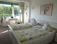 Gaestehaus Jagsttalblick - B&B Langenburg
