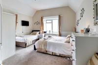 Triple Room with Shower