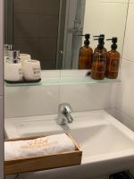Gentle and cozy apartment right at the Center Prague - B&B Praga