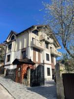 Вілла Розмарія - Bed and Breakfast Yaremche