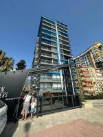 B&B Alanya - Konak Twin Towers Apartment - First Line Sea - Private Beach - Bed and Breakfast Alanya