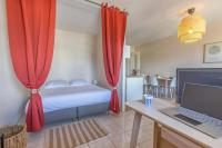 B&B Grenoble - Maupassant: T1bis lit 160 - clim - parking gratuit - Bed and Breakfast Grenoble