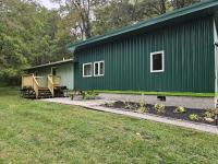 Frog Hollow at Hocking Vacations - B&B