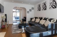 B&B Wolverton - 4 bedroom home - free parking by Ideel Apartments in Milton Keynes - Bed and Breakfast Wolverton