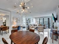 High Floor Beachfront Condo Beach Service 1509 - B&B Miami Beach