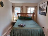 TRANQUIL OASIS - Private Rooms -Near Downtown Indianapolis - Bed and Breakfast Indianapolis