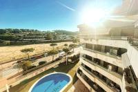 Duplex Piscina y Parking MasBlau Beach by Host&Joy - B&B Lloret de Mar