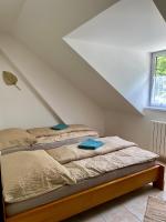Dreibettzimmer mit eigenem Bad