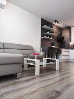 B&B Bratislava - NEW Luxury 2 bedroom apartment, fully airconditioned, near the airport, FREE Parking - Bed and Breakfast Bratislava