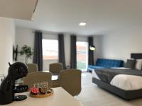 Apartamento con balcón