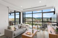 B&B Wollongong - 'Highview Escape' Central Wollongong Panorama Living - Bed and Breakfast Wollongong