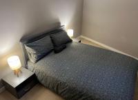 B&B Croydon, London - Modern Room with Private Bathroom - Bed and Breakfast Croydon, London