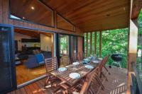 Hakuba Staunton- brand new exquisite luxury villa - Bed and Breakfast
