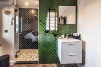 Beautiful Water Villa, near Schiphol and Amsterdam - B&B