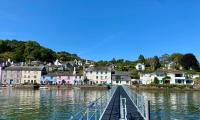 B&B Dittisham - Pier House, Dittisham Quayside, River Dart Waterfront Home & Pool - Bed and Breakfast Dittisham