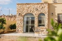 אבן על הנחל - B&B Merhav Am