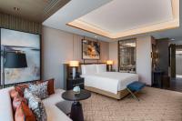 One-Bedroom Grand Premier King Suite