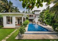 B&B Alibag - SaffronStays Osaree, Kihim - pet-friendly pool villa perfect for a workcation - Bed and Breakfast Alibag