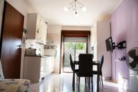 B&B Rome - Red House Tiburtina - Bed and Breakfast Rome