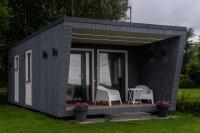 B&B Wommels - Tiny house aan het water op de appelhof - Bed and Breakfast Wommels