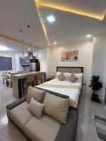 B&B Angeles City - Luxury Cabin Near Fields Avenue - Bed and Breakfast Angeles City