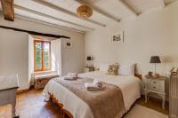 Les Juliannes - Gîte La Pierre Etoilée Piscine Jardin - B&B Paulinet