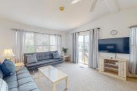 Assateague Pointe - Helmsman - B&B Berlin