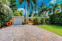 Go with the Flow - B&B Hollywood