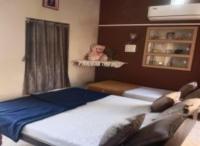 Deluxe Double Room (2 Adults + 1 Child)