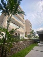 Manjaro Luxury Suites at Stella Place, East Legon - B&B Accra