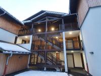 Le Clos B11 - 3 bedroom apartment 5 minutes walk to the square - Chambres d’hôtes