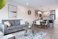 RevelStoked Getaway by Revelstoke Vacations - B&B Revelstoke