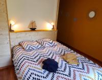 Chambre Lit Queen-Size - Vue sur Jardin