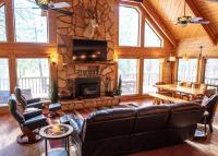 The Lodge Large Cabin, 17 Acres, Playground, Forest Access - B&B Pinedale