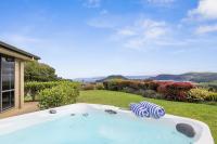 B&B Taupo - Scenic Solitude - Wake up to Lake and Mountain Views! - Bed and Breakfast Taupo